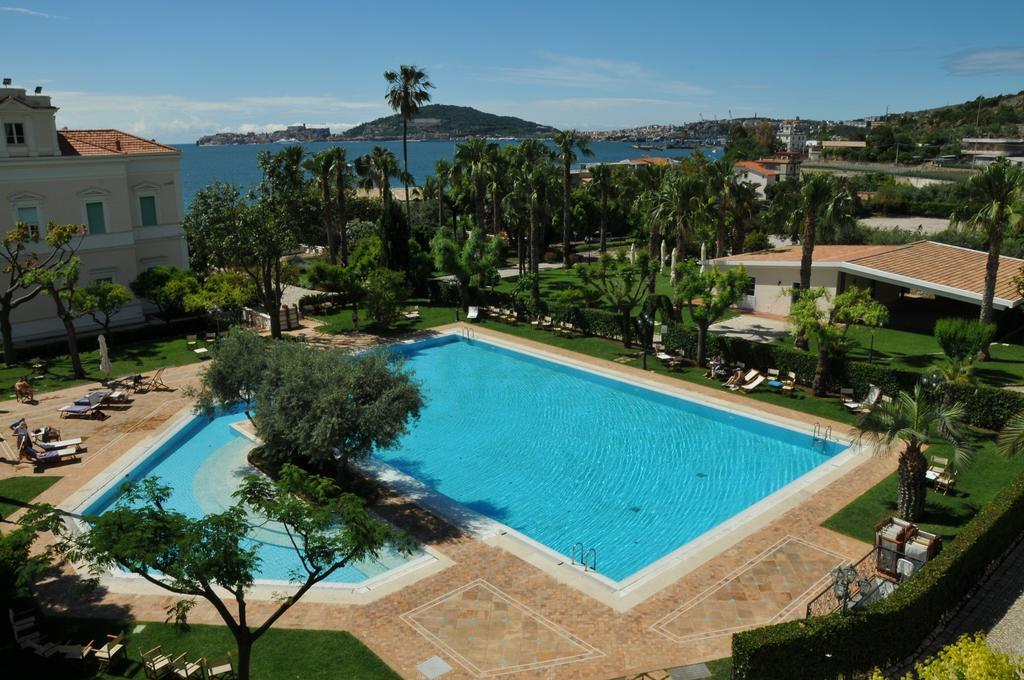 Hotel Irlanda Grand